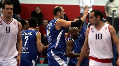 Προβάδισμα τετράδας μέσα στη Νέα Σμύρνη