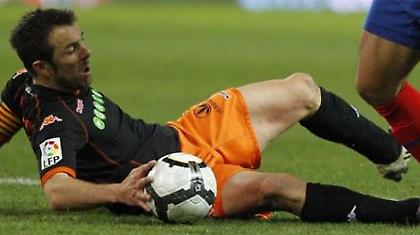 Ο τέταρτος τού είπε ότι ήταν πέναλτι! (video)