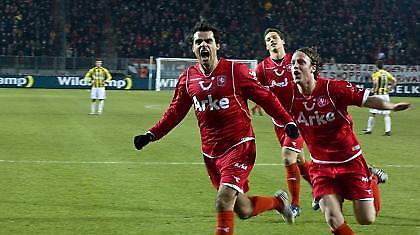 Eredivisie: Στην κορυφή η Τβέντε!