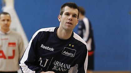 Ανανέωσε με Αρμάνι Τζινς Μιλάνο ο Μπετσίροβιτς