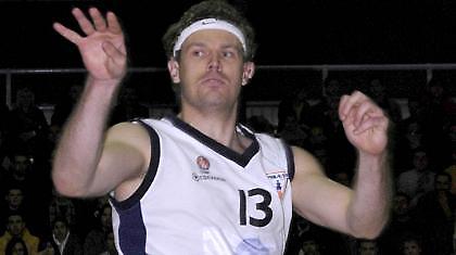 Α1: Εξακολουθεί να απέχει ο Ζούπαν