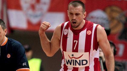 Βούιτσιτς: «Συγκέντρωση 110% με Πρόκομ»