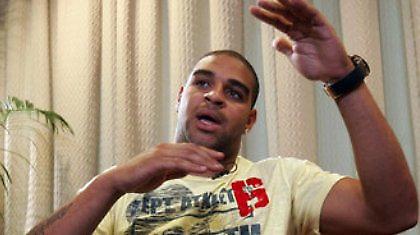 Αντριάνο: «Δεν είμαι ο μόνος ποδοσφαιριστής που πίνει»