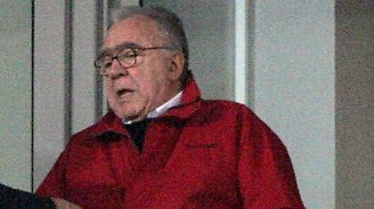 Μήπως ο Κόκκαλης δεν μπορεί πια;