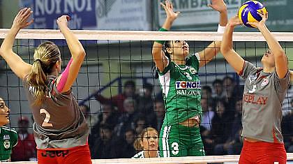 Ερασιτέχνης Ολυμπιακός: «Ευνοούν τον Παναθηναϊκό τα λάθη»