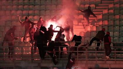 Επεισόδια σε «Τάφο του Ινδού» και Μετς