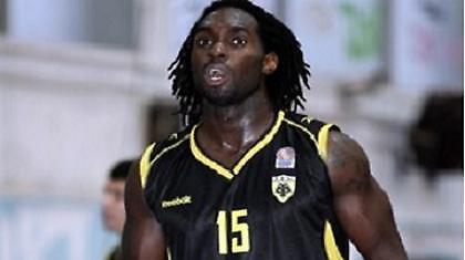 Ενεπλάκη σε σοβαρό τροχαίο ο Φράνσις