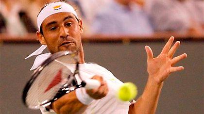 Νίκησε τον Φέντερερ ο Παγδατής! (video)