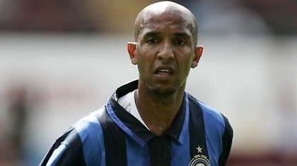 «Κρέμασε» τα ποδοσφαιρικά του παπούτσια ο Ντακούρ