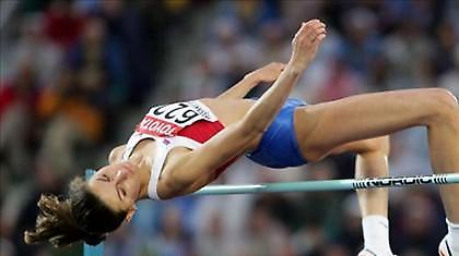 Δεν πάνε Βαρκελώνη Σαμίτοβα, Τσιτσέροβα