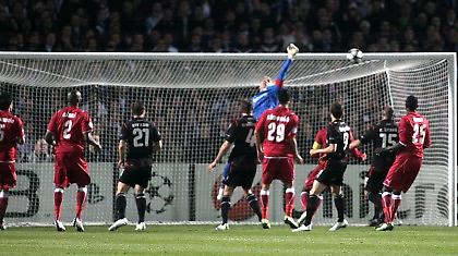 Live: Μπορντό-Ολυμπιακός 2-1 (Τελικό)