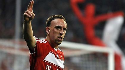 Ρουμενίγκε: «Εμείς αποφασίζουμε για Ριμπερί»