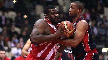 Σαν να έπαιζε με την Πρόκομ