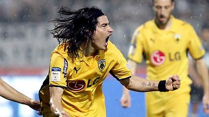 Ο ΠΑΟΚ την δουλειά του, η ΑΕΚ την δική της…