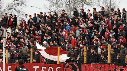 ΛΑΡΙΣΑ: Με πολύ κόσμο, χωρίς Τουάμα