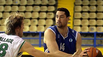 Μοναδικό πρόβλημα ο Ντέιβις εν όψει Γκραν Κανάρια