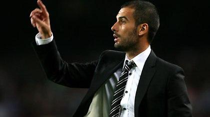 Γκουαρντιόλα: «Καλύτερος στον κόσμο ο Μαραντόνα»