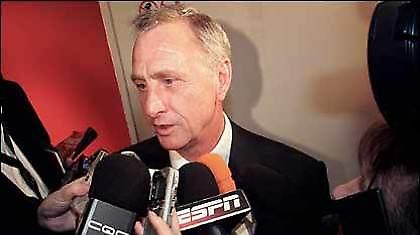 Επίτιμος Πρόεδρος στην Μπαρτσελόνα ο Κρόιφ!