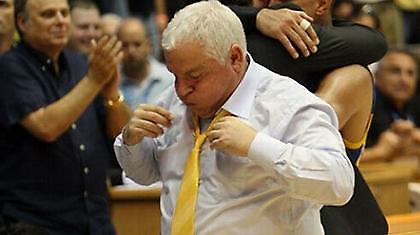 Ηγετική εμφάνιση και νέο σόου από Γκέρσον