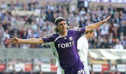 Παρελθόν από την Άντερλεχτ ο Φρούτος