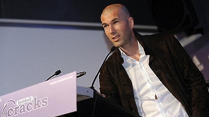 Ζιντάν: «Υπέρ της Ρεάλ οι πιθανότητες»