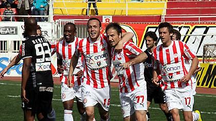 Β’ Εθνική: «Ερυθρόλευκο» το ντέρμπι