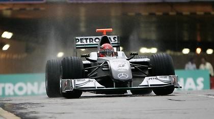 Σουμάχερ: «Στόχος ο Φέτελ»