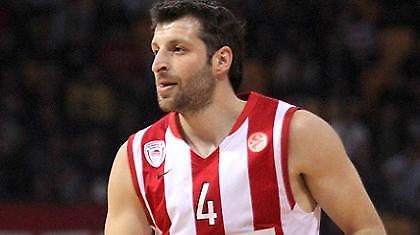 Παπαλουκάς: «Όνειρο να το σηκώσω με τον Ολυμπιακό»