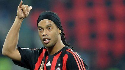 Ρίχνει το κασέ του ο «Ρόνι» για να συνεχίσει στη Μίλαν!