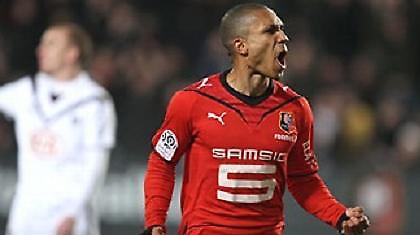 Θέλει να «δέσει» τον ηγέτη της η Ρεν