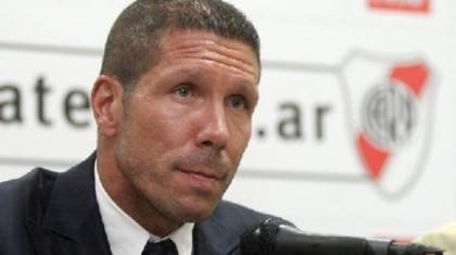 Ένας πρώην «πράσινος» έδιωξε τον Σιμεόνε (vid)