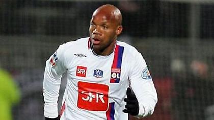 «Νοκ άουτ» για 15 μέρες ο Μπουμσόνγκ