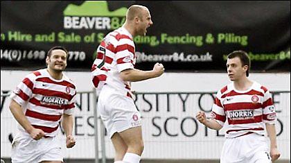 Scottish League: «Τεσσάρα» η Χάμιλτον