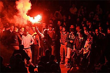 Βγήκαν στους δρόμους οι οπαδοί της «Μπάρτσα» (video)