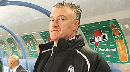 Ντεσάμπ: «Καμία επαφή για την Εθνική»