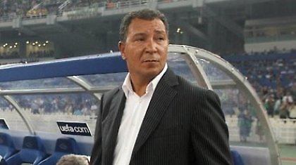 Σε κάποια… Ουμ Σαλάλ υπέγραψε ο Τεν Κάτε!