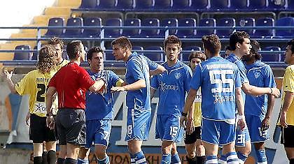 «Παραδίδουμε μαθήματα αξιοπρέπειας»