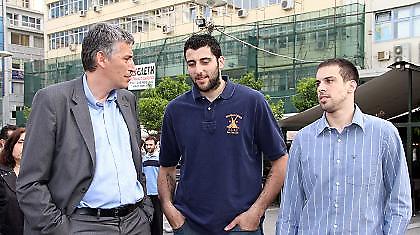 «Θα φέρουμε το τρόπαιο από το Παρίσι»