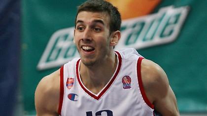 Γιάνκοβιτς: «Προσοχή στα ατού»