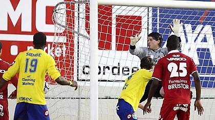 Jupiler League: Γερά στο κόλπο η Σεντ Τρούιντεν