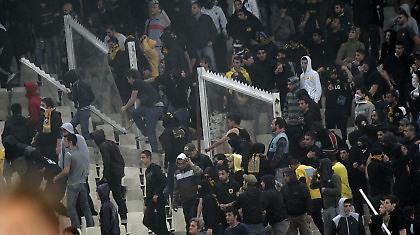 Λύσεις θα προτείνει κάποιος;