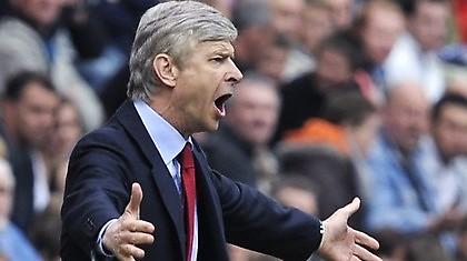 «Έξω φρενών» ο Βενγκέρ