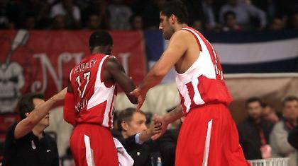 Α1: Κανένα πρόβλημα με Μπουρούση και Μπέβερλι