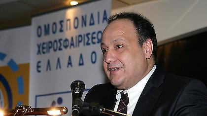 Αποχωρεί από την προεδρία ο Αγγελούδης