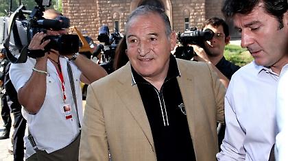 Επέστρεψε σε γνώριμα λημέρια ο Πένεφ