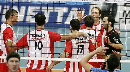 Ίδρωσε αλλά έκανε το 2-0!