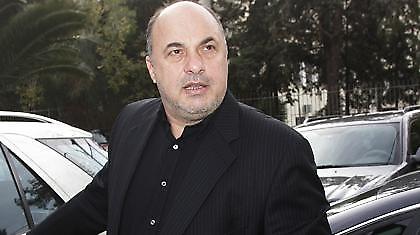 Παραιτήθηκε ο Μπέος