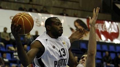 ΜακΚάλεμπ: «Αν τρέξει ο Ολυμπιακός, θα μας σκοτώσει!»