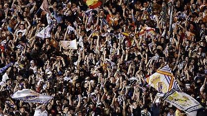 Πανηγυρισμοί οπαδών της Ρεάλ στη Μαδρίτη!
