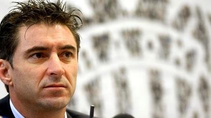 Χρέη και… Άρης στο προσκήνιο